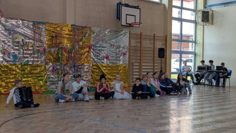 Mam Talent!